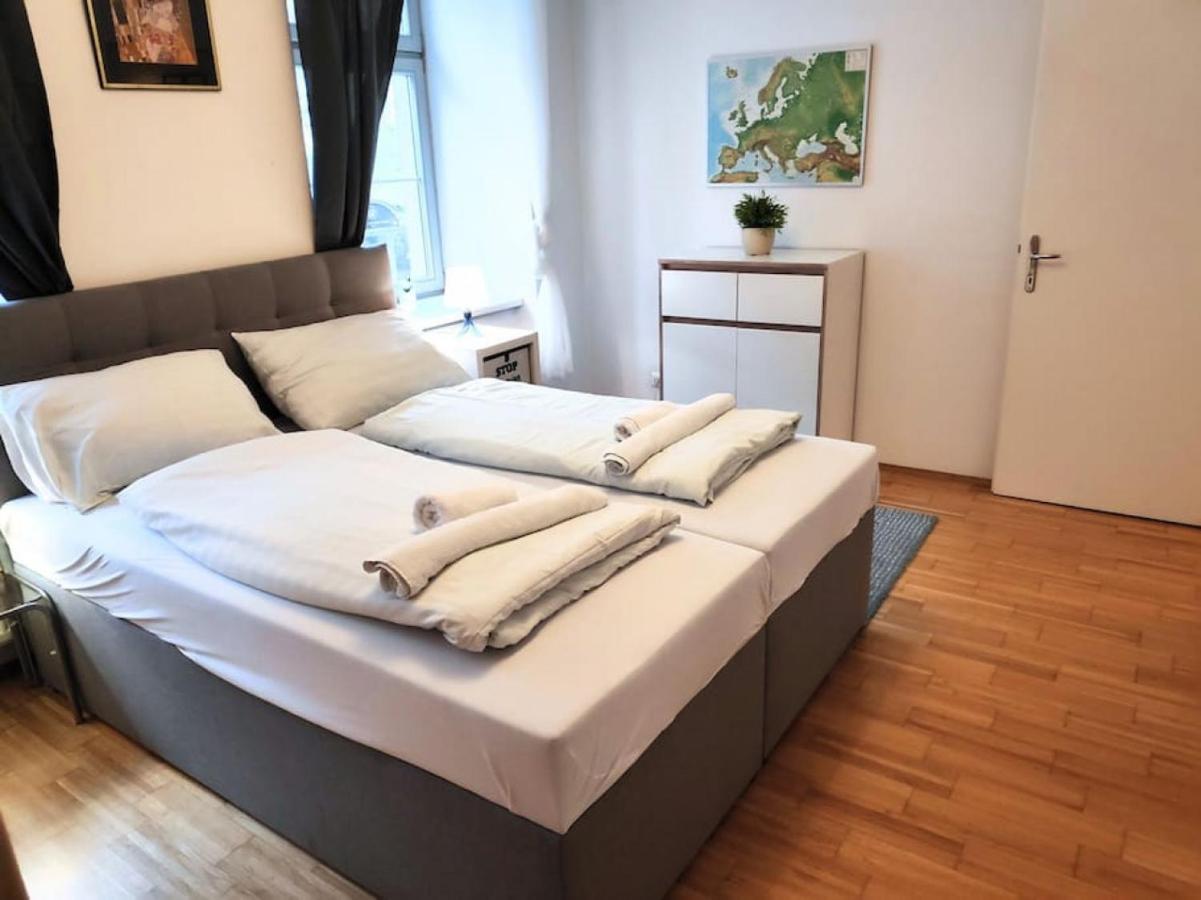 Nd Exquisites Wundervolles Ruhiges Terrassenapartment Mit Garage 비엔나 외부 사진