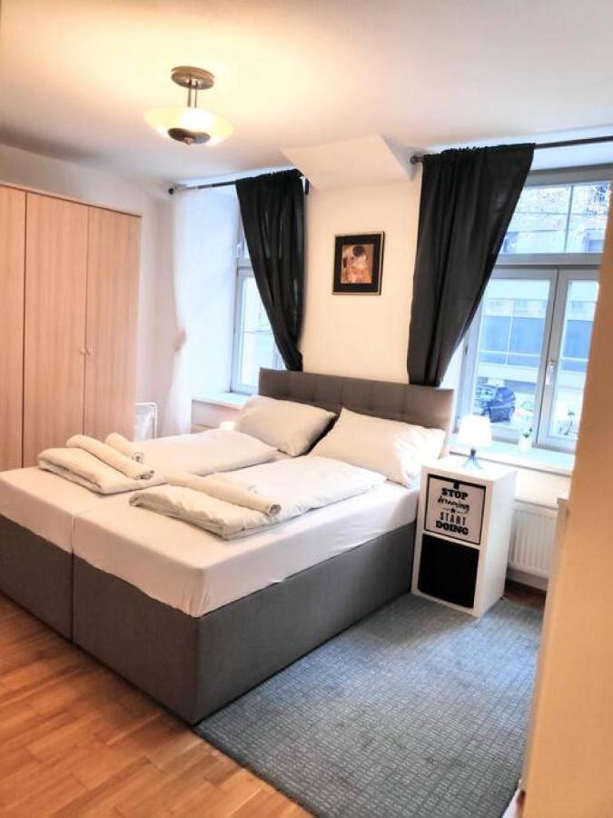 Nd Exquisites Wundervolles Ruhiges Terrassenapartment Mit Garage 비엔나 외부 사진
